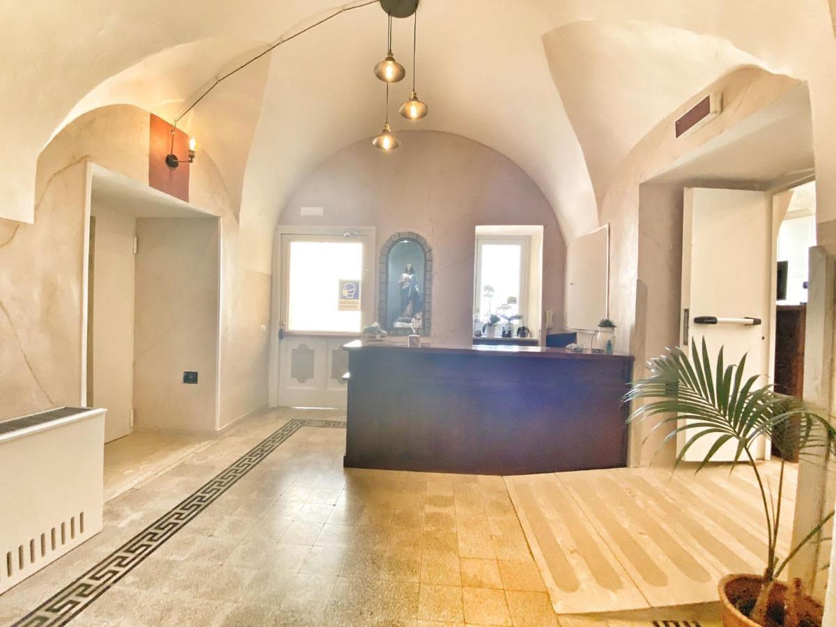 Porto Salvo Hotel Сант'Агнело Екстериор снимка