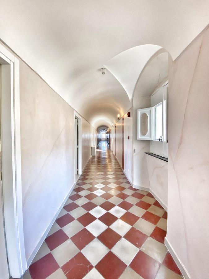 Porto Salvo Hotel Сант'Агнело Екстериор снимка