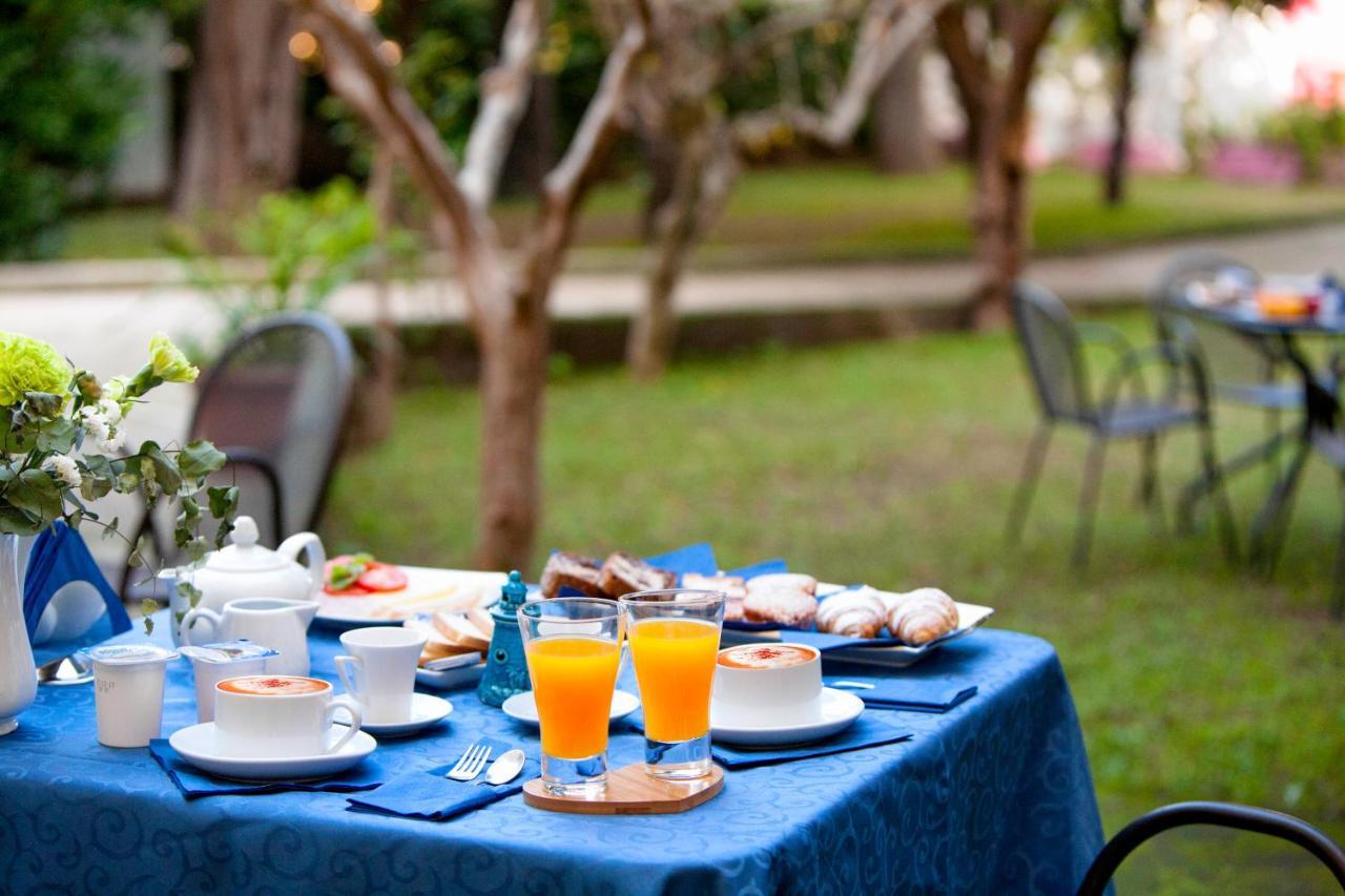 Porto Salvo Hotel Сант'Агнело Екстериор снимка